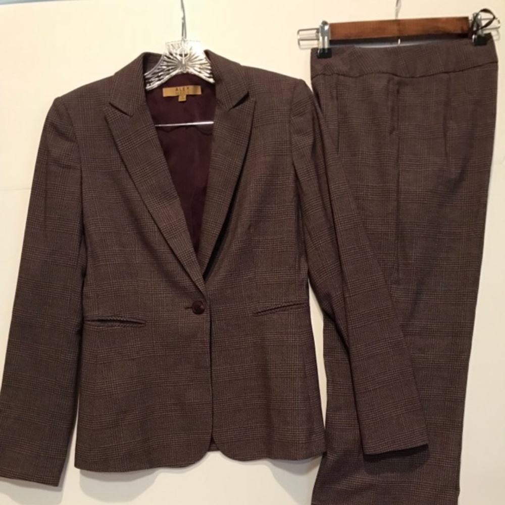 Alex Marie Plaid Pant Suit